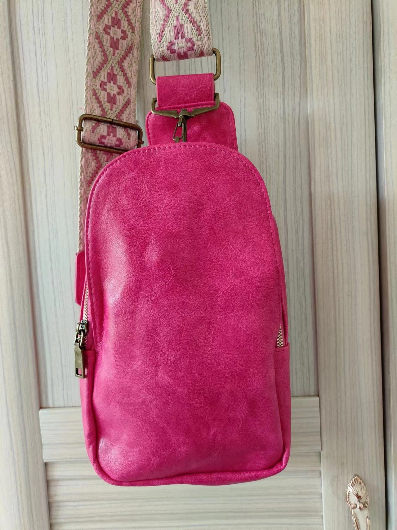 Wholesale Western Style Crossbody Chest Bag Vintage Print Waist Bag